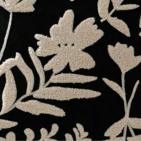 Black and White Textured Floral Throw Pillow Cover - Picture 4 of 7